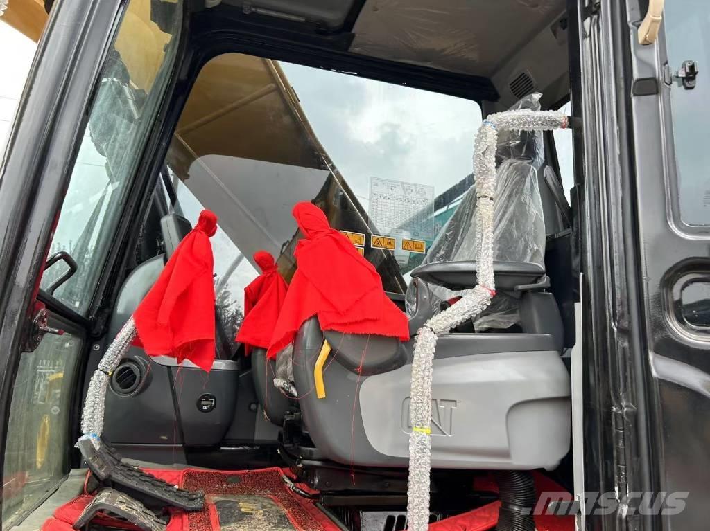 CAT 320 D Bandgrävare