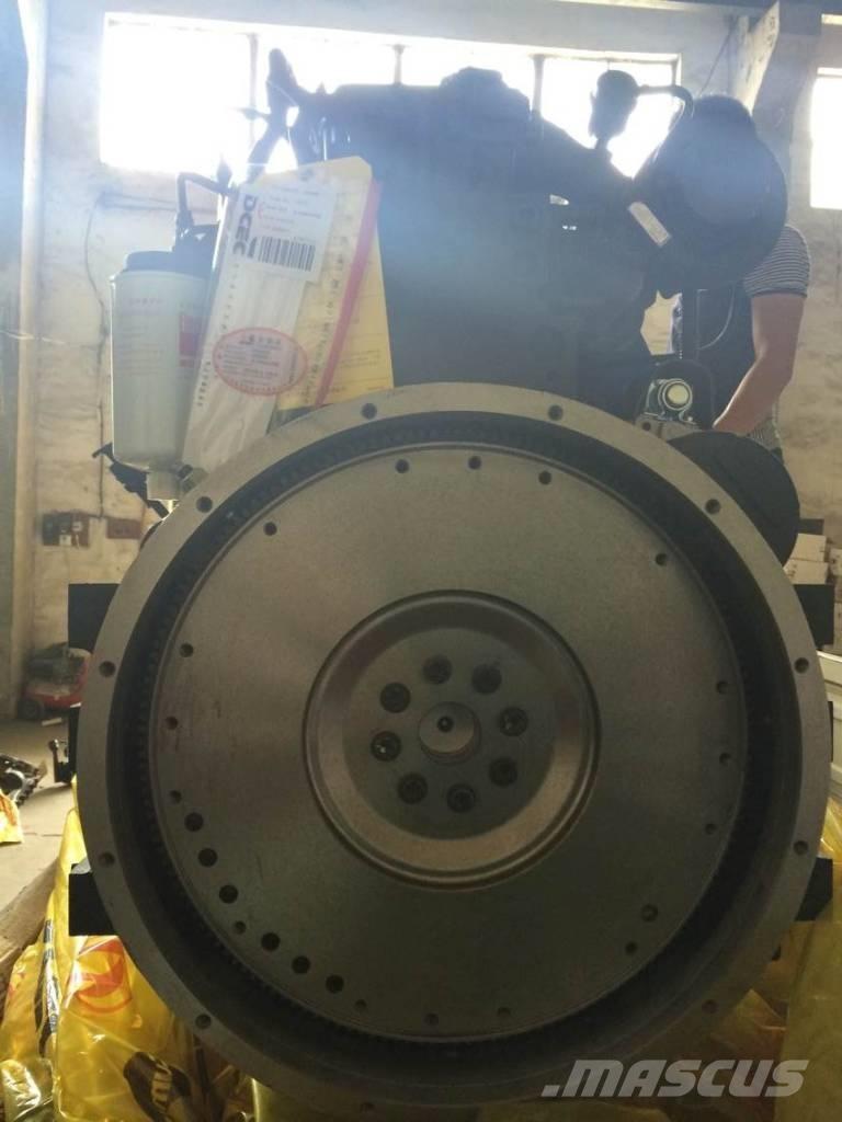 Cummins 6CTA8.3-P220 Motorer