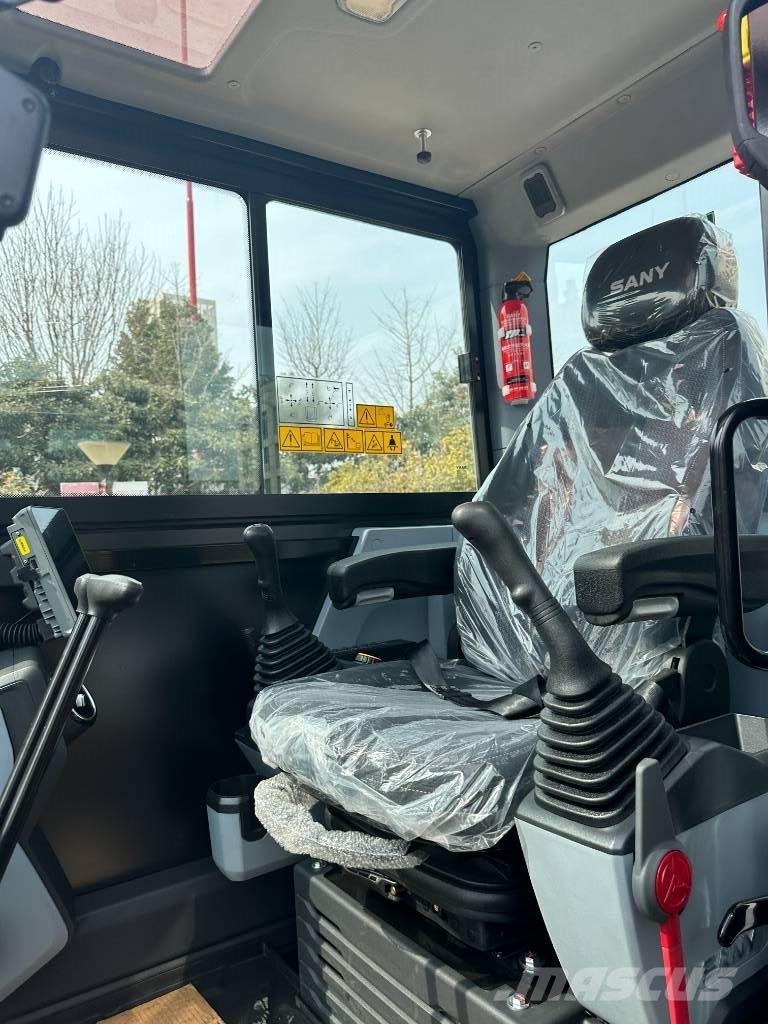 Sany SY60 Bandgrävare