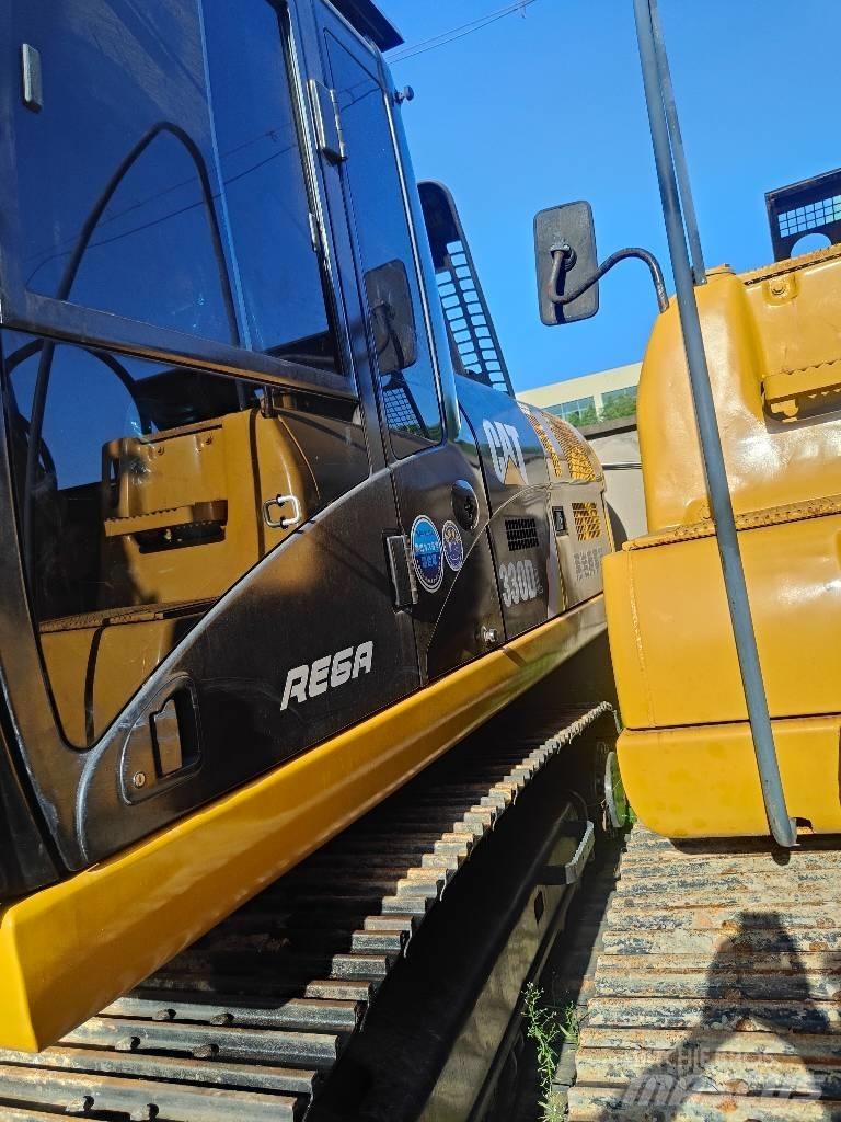 CAT 330 D Bandgrävare