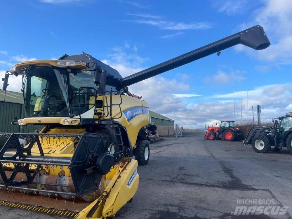 New Holland CX 780 Skördetröskor