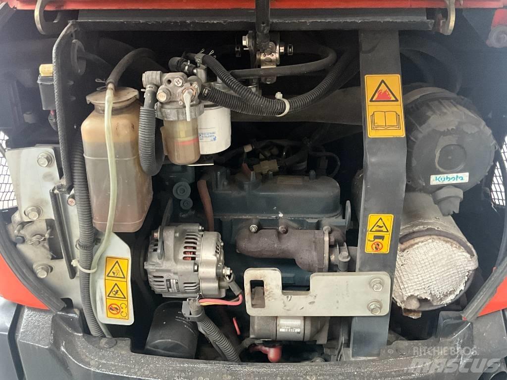 Kubota KX 015-4 Minigrävare < 7t