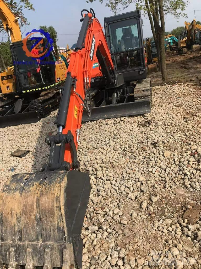 Doosan DX 60 Minigrävare < 7t