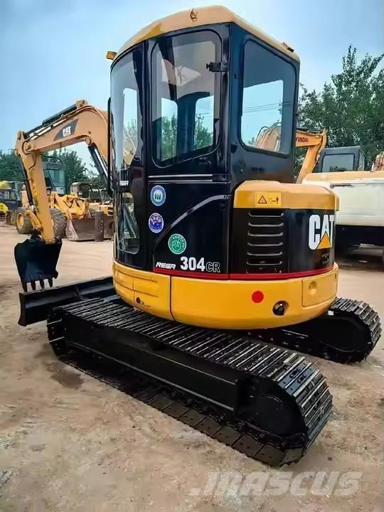CAT 304 CR Minigrävare < 7t