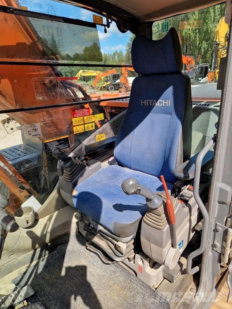 Hitachi ZX 210 LC-3 Bandgrävare