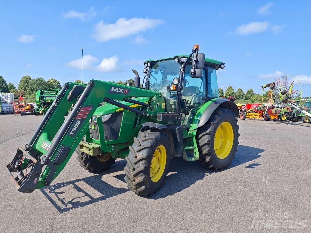 John Deere 5115 R Traktorer