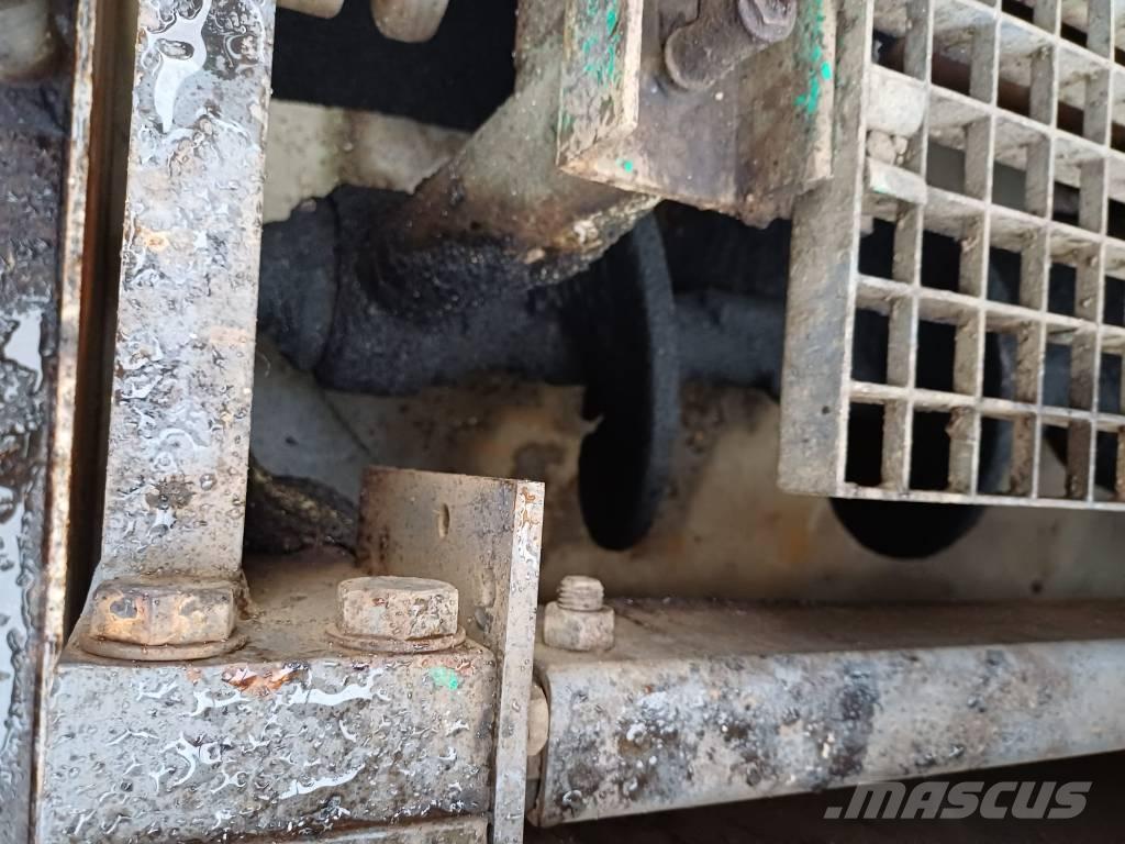 Vögele super 1302 Asfaltsläggningsmaskiner