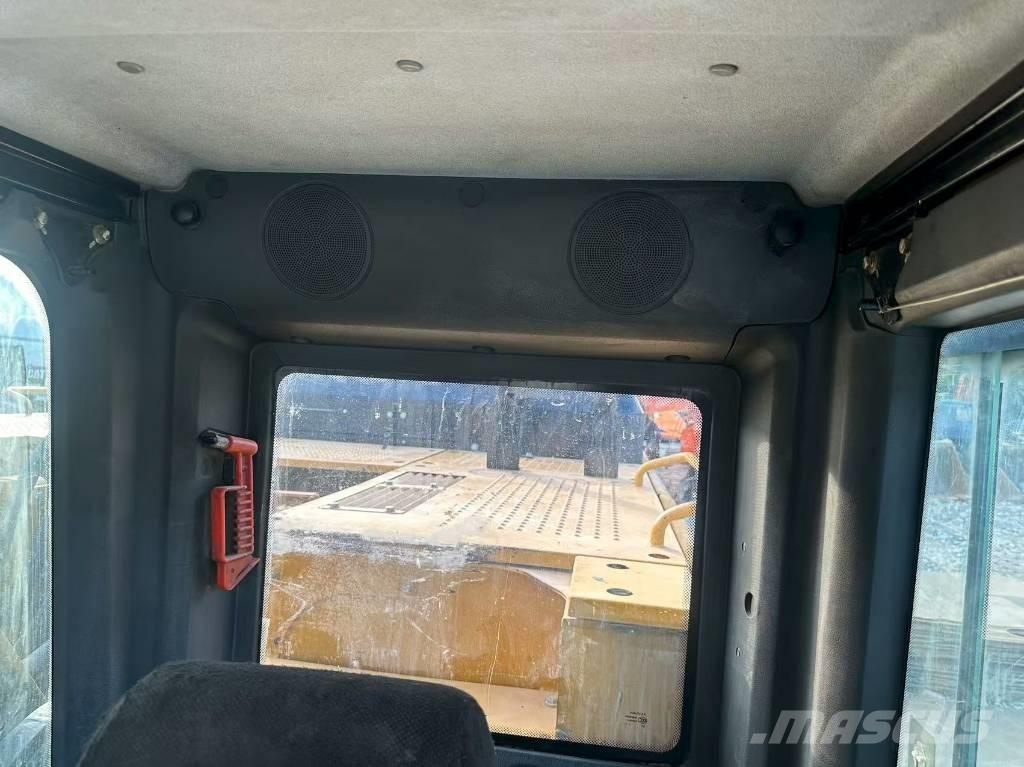 Sany 750 Bandgrävare