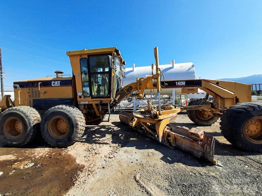 CAT 140 H Väghyvlar