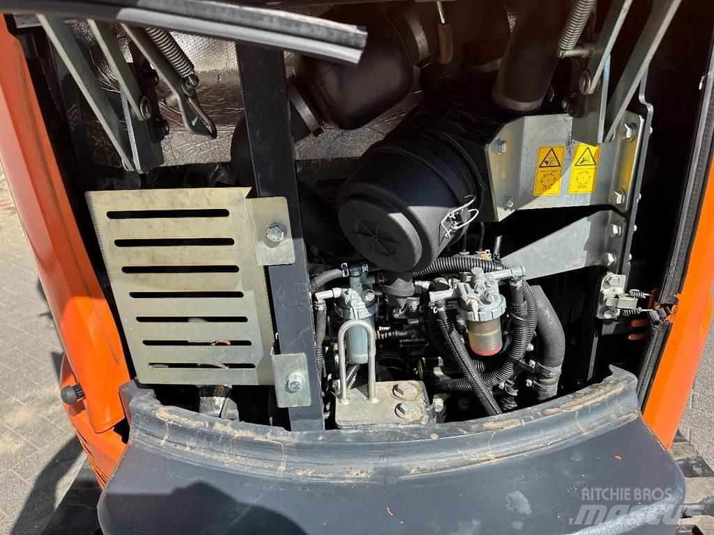Hitachi ZX26U-6CR Minigrävare < 7t