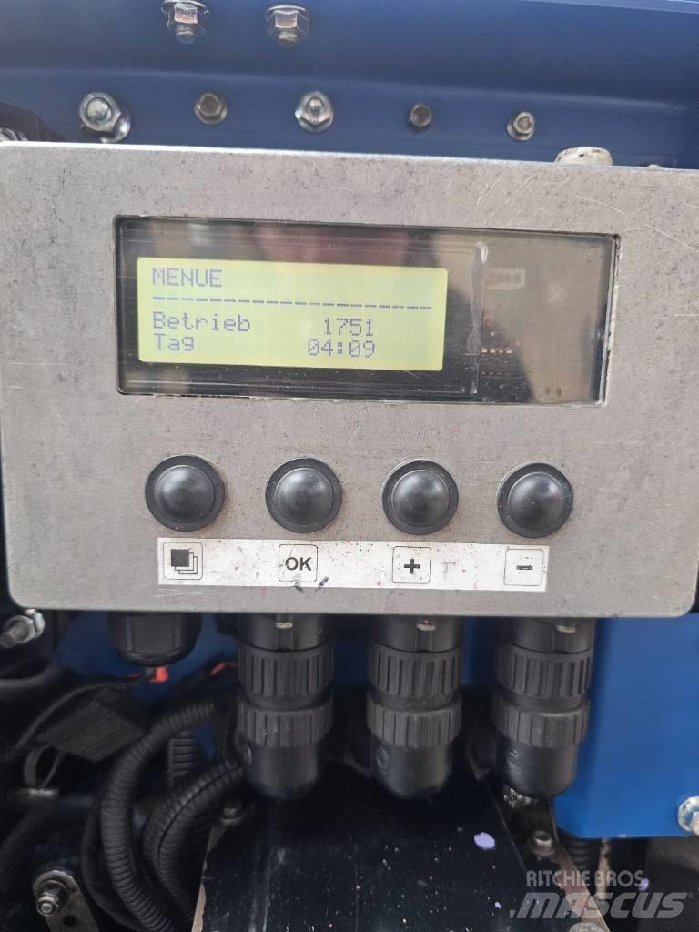Irus Deltrak 2.5 Monterade och påhängda gräsklippare