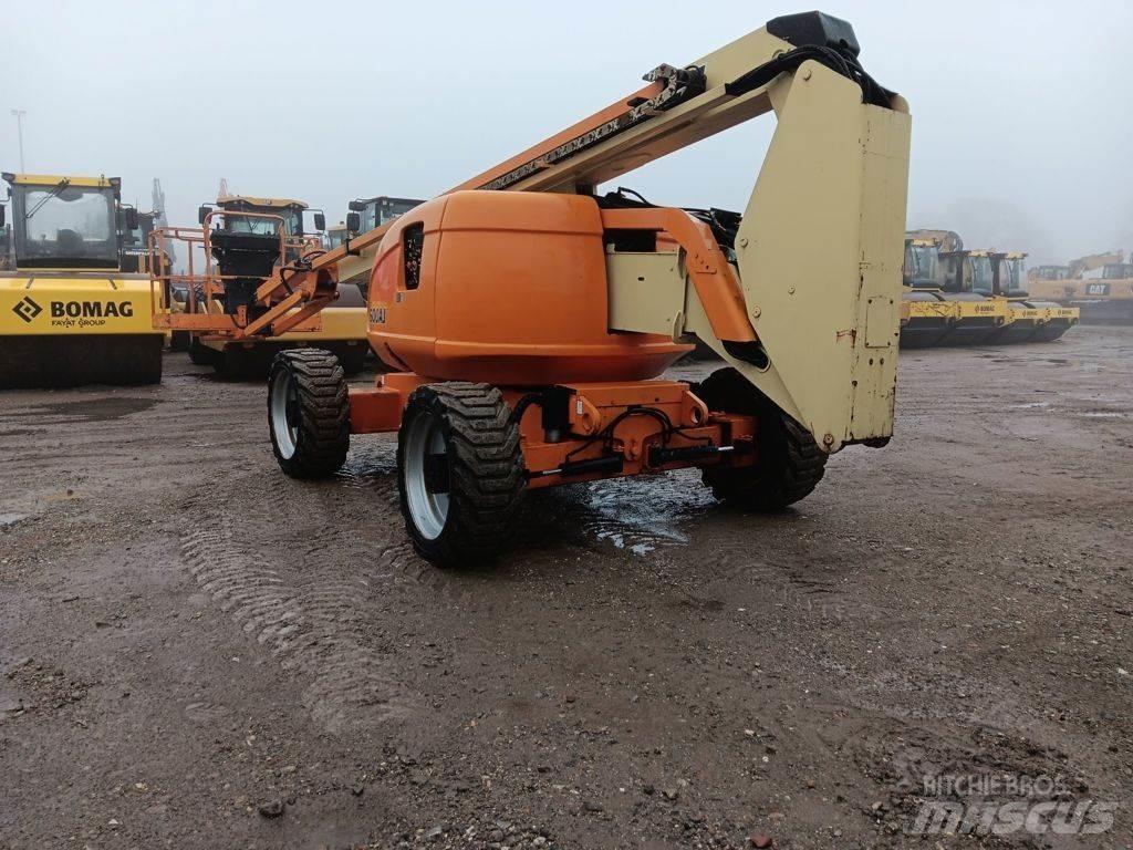 JLG 600AJ Bomliftar