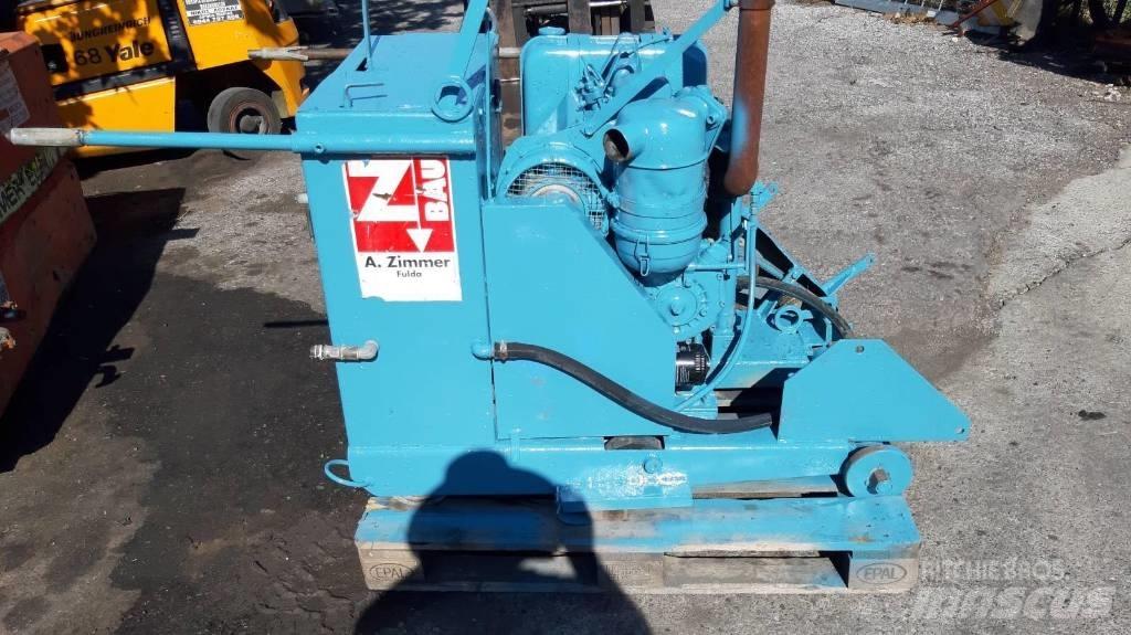 Hanix 32 HP Entreprenad - Övrigt