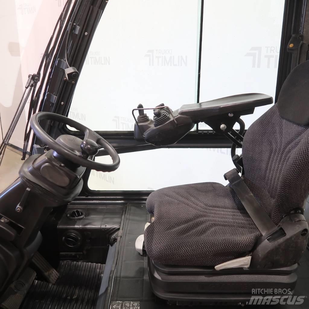Toyota 8FBMT45 Elmotviktstruckar