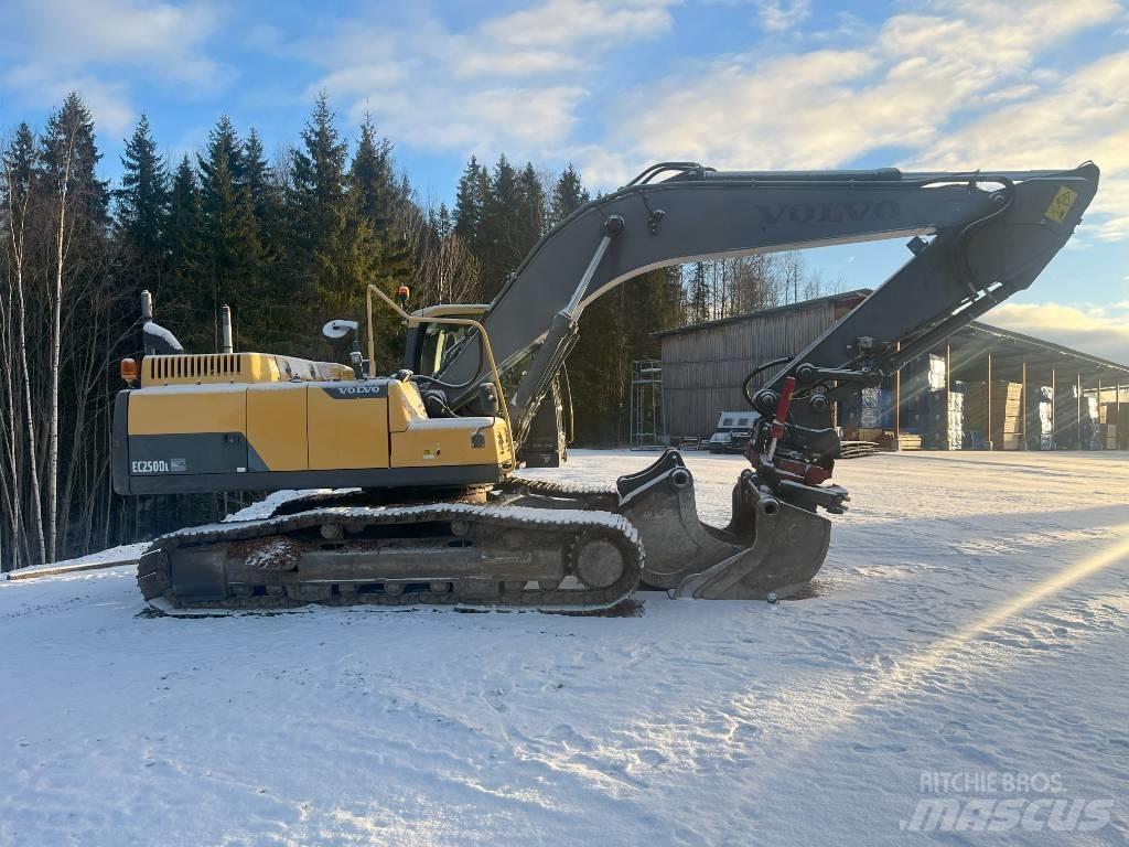 Volvo EC 250 D L Crawler excavators