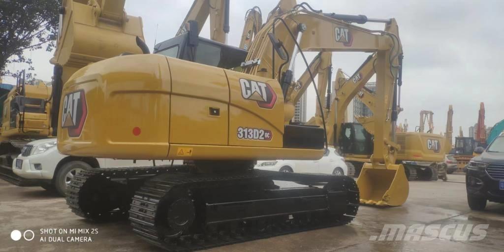 CAT 2021 CAT 313D2GC Hjulgrävare