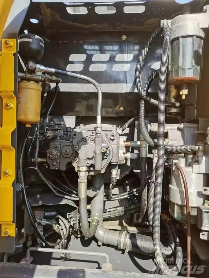Sumitomo SH130-6 Bandgrävare
