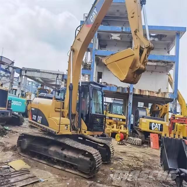 CAT 312 D Bandgrävare