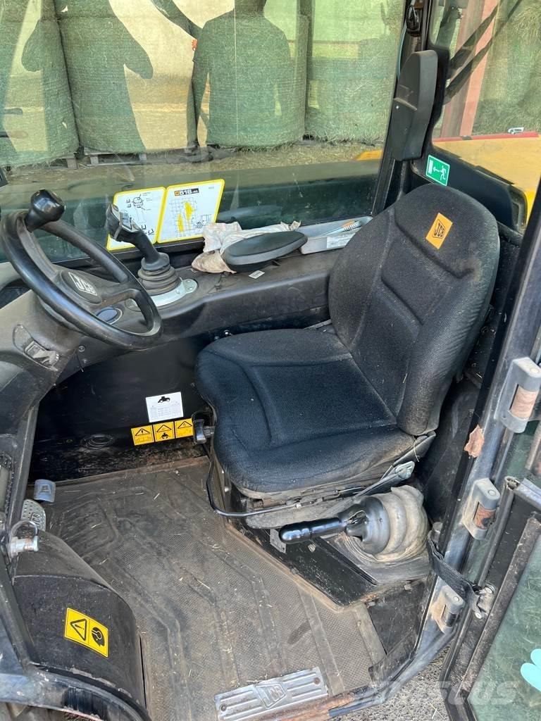 JCB 516 40 COMPACT Redskapsbärare för lantbruk