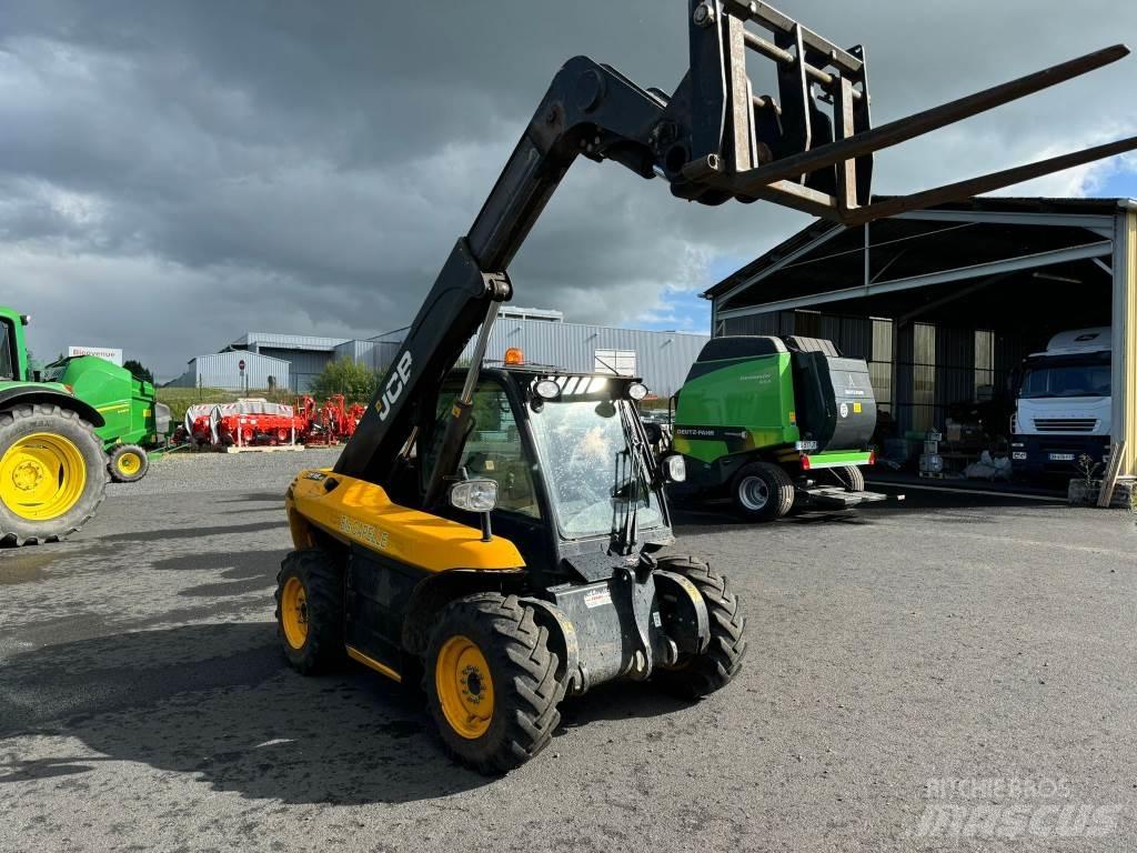 JCB 516 40 COMPACT Redskapsbärare för lantbruk
