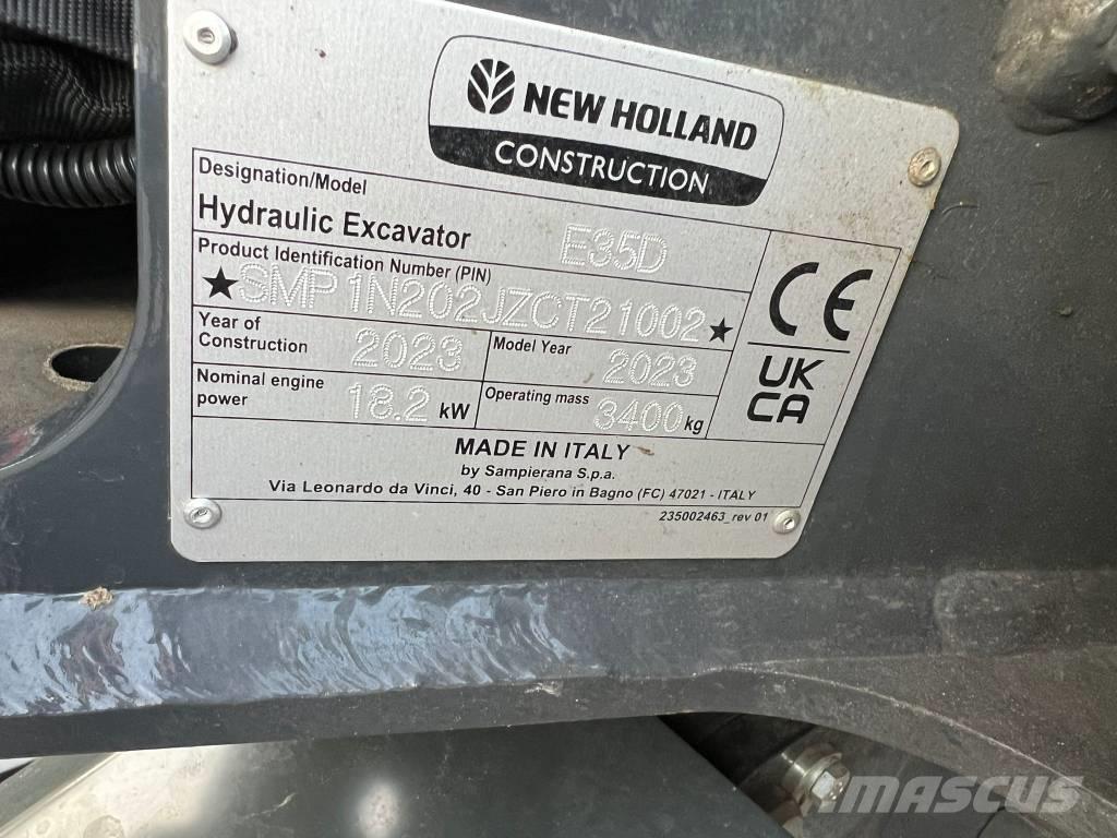 New Holland E 35 D Minigrävare < 7t