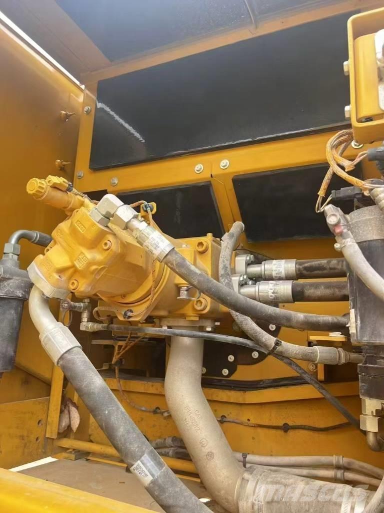 CAT 336GC Bandgrävare