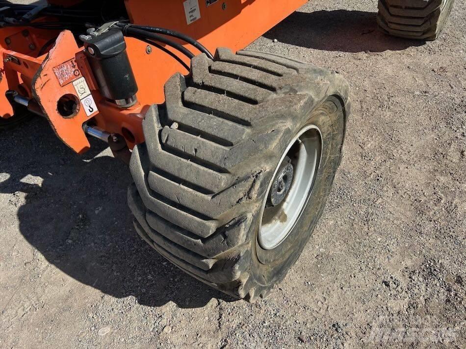 JLG 510 AJ Bomliftar