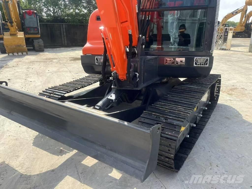 Doosan DX 60-9 C Midigrävmaskiner 7t - 12t