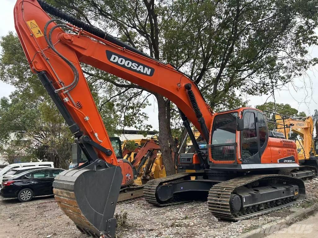 Doosan DX300LC-9c Bandgrävare
