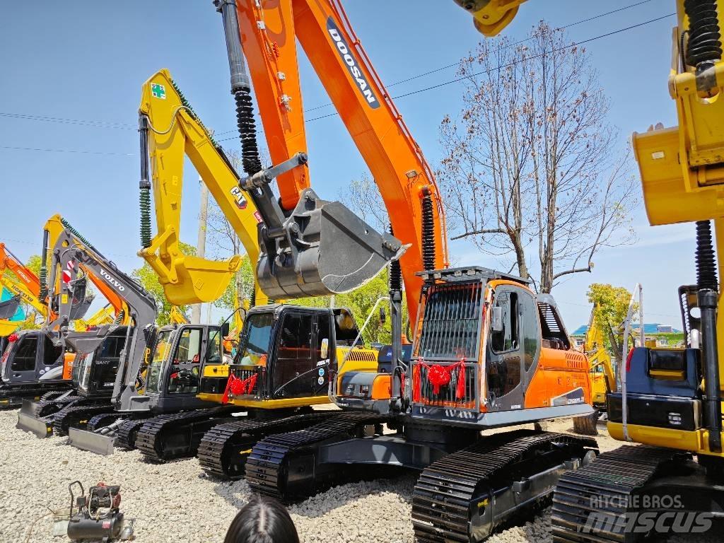 Doosan 225 LC Bandgrävare