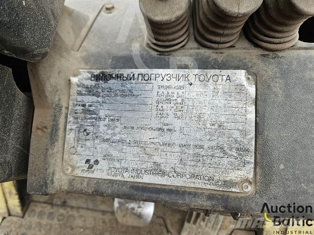 Toyota 7 FB 15 Elmotviktstruckar
