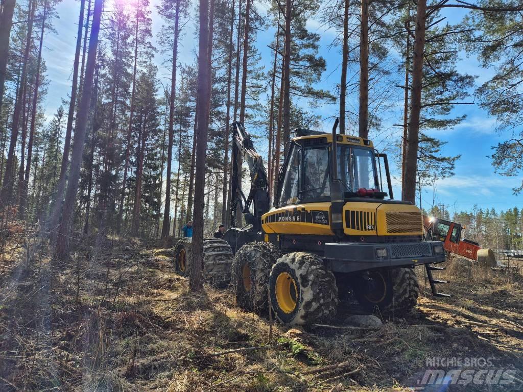 Ponsse FOX 8W Skördare