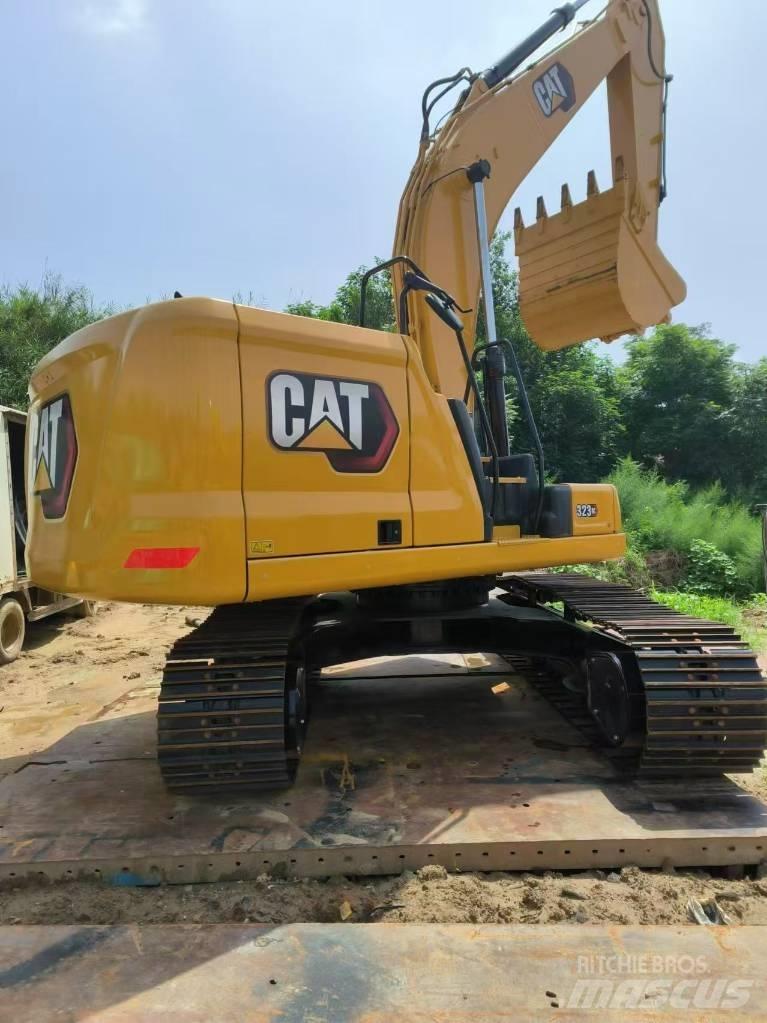 CAT 323 GC Bandgrävare