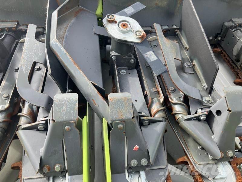 CLAAS CORIO 875 FC Skärbord