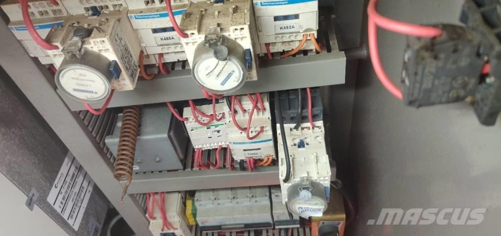 Potain MD365B Byggkranar