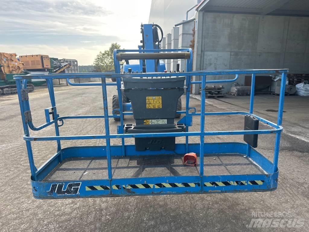 JLG 460 SJ Teleskop bomliftar