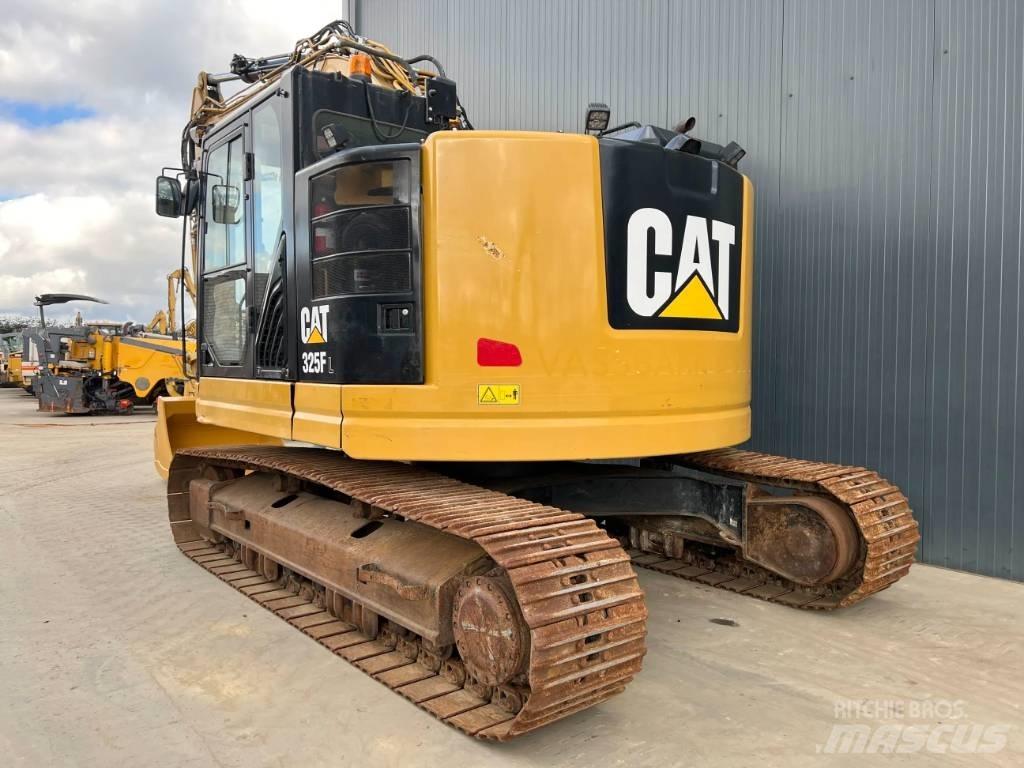 CAT 325F LCR Bandgrävare