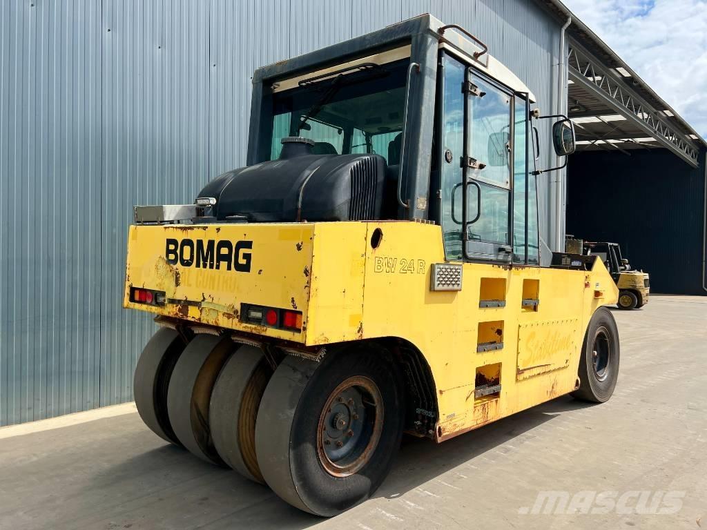 Bomag BW24R Pneumatiska Hjulvältar