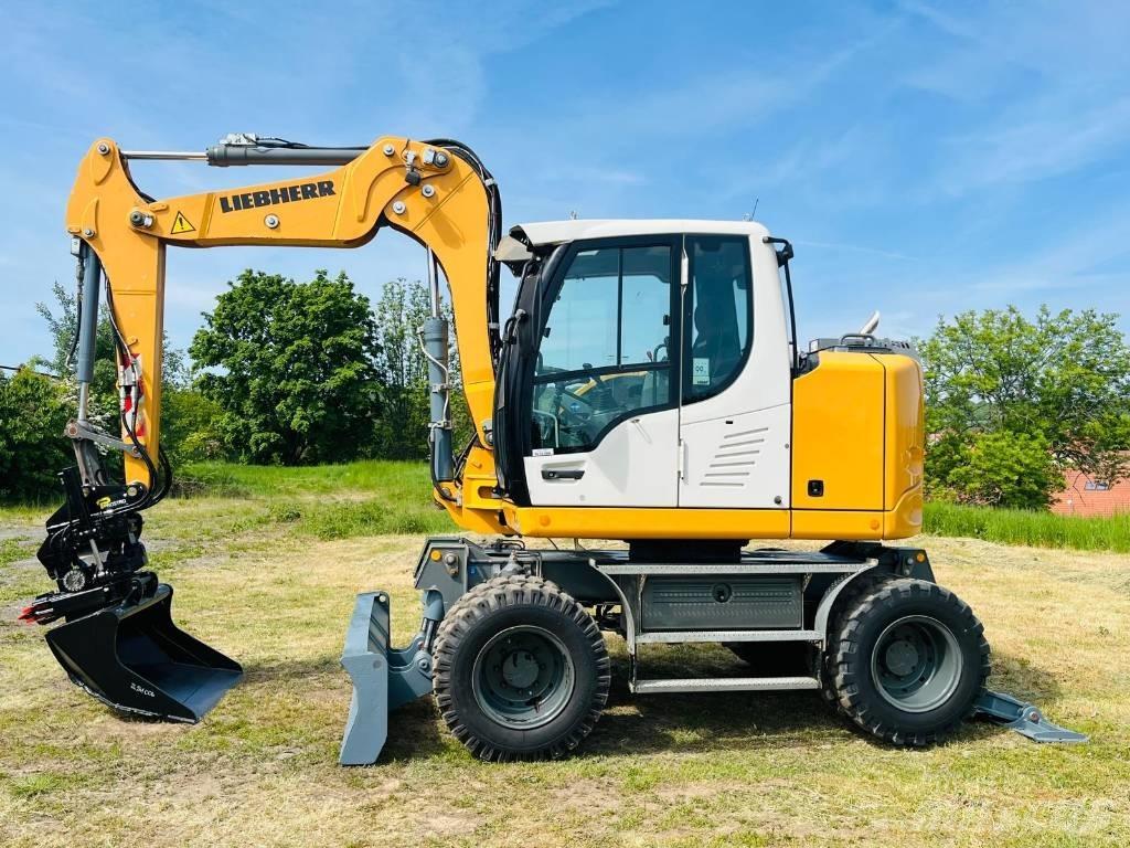 Liebherr A 910 Comp Hjulgrävare