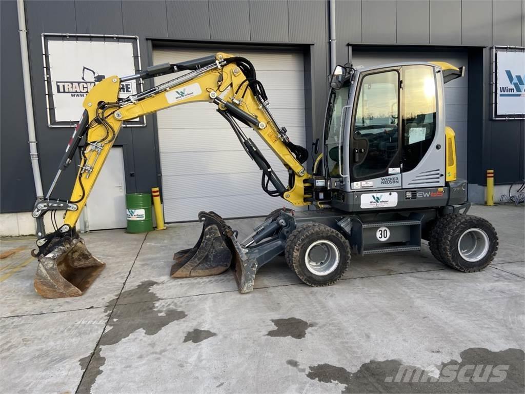 Neuson EW65 (7762) Hjulgrävare