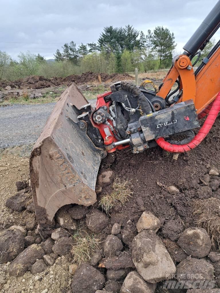 Hitachi ZX55US-6 CLR Minigrävare < 7t