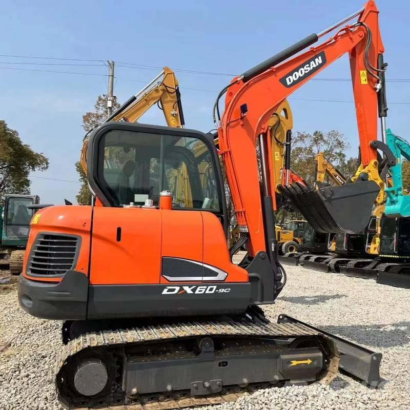 Doosan 60 Bandgrävare