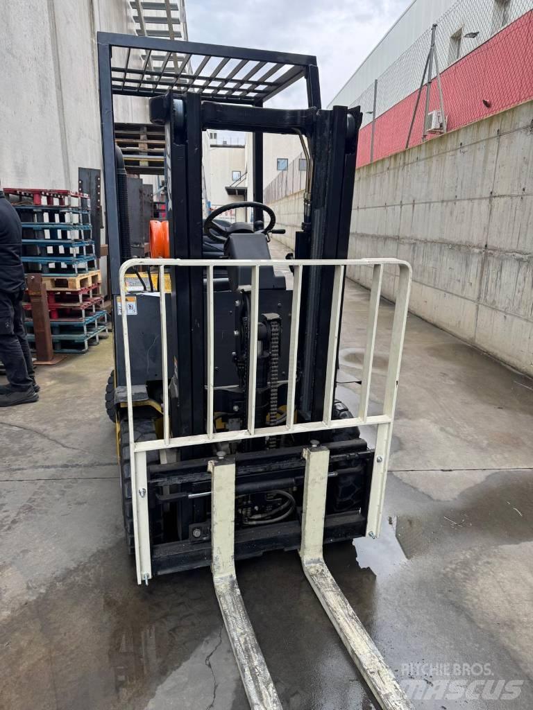 Yale GLP 16 AF F1775 Gasolmotviktstruckar