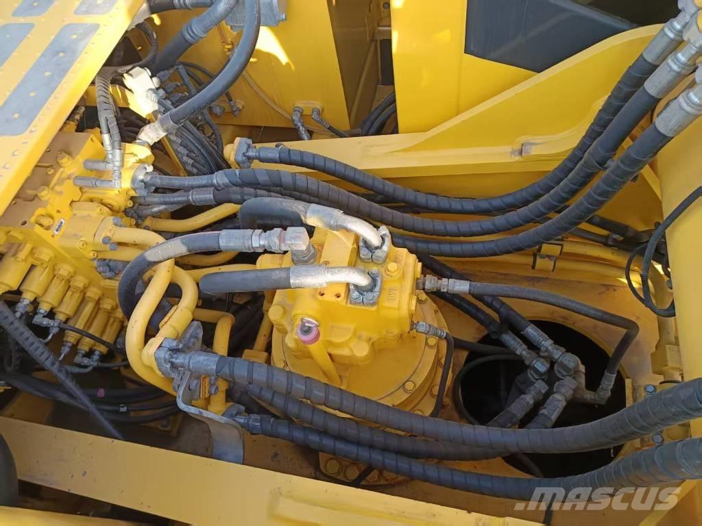 Komatsu PC360 Bandgrävare