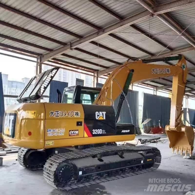 CAT 320 D Bandgrävare