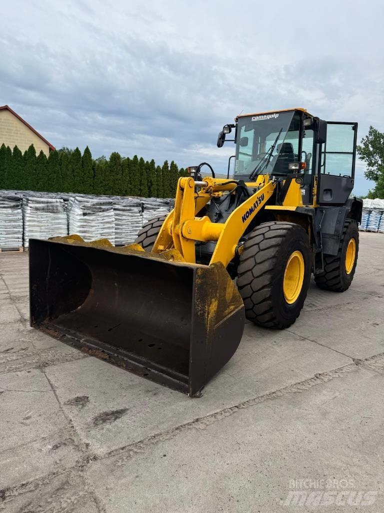 Komatsu WA250 Hjullastare