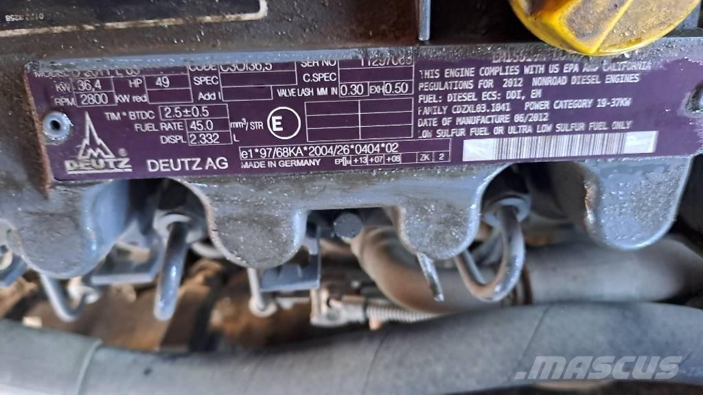 JLG 450 AJ Bomliftar