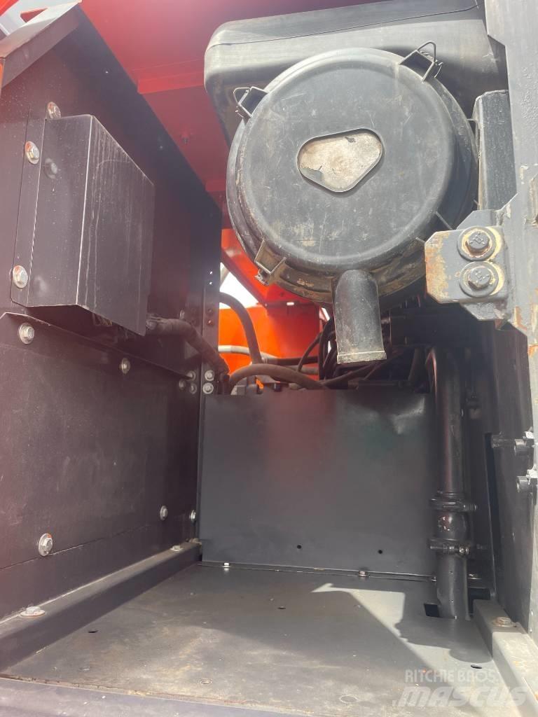 Hitachi ZX 240 Bandgrävare