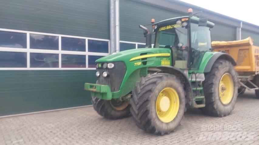 John Deere 7730AS Traktorer