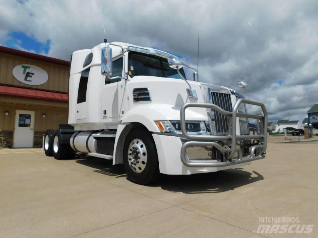 Western Star 5700 XE Dragbilar